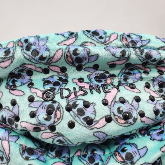 NWT DISNEY STITCH FUZZY BABBA SLIPPER SOCKS - Picture 4 of 6